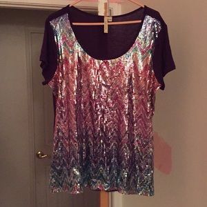 🌴 Purple Sequin Short Sleeve Top Large